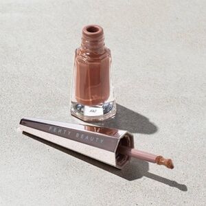 Fenty Beauty Stunna Long Wear Lip Paint: Unveil (Chocolate Brown Nude), 2oz, NIB